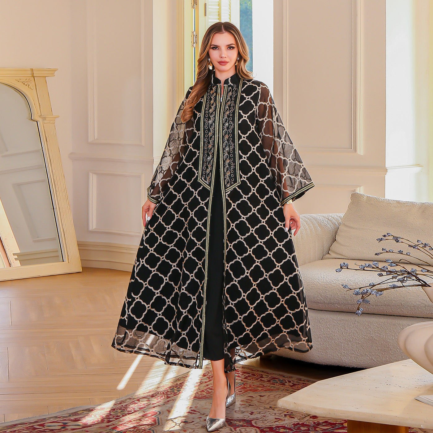 Women's Elegant Dress Middle Eastern Clothing Embroidered Long Robe Muslim Women's Large Robe